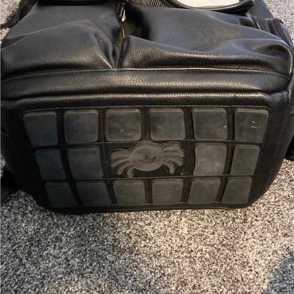 Itzy Ritzy Diaper Bag - Picture 3 of 9